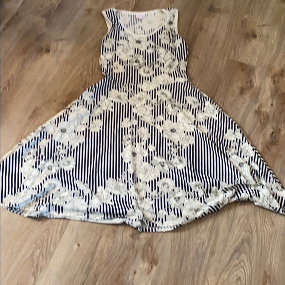 Lularoe dress